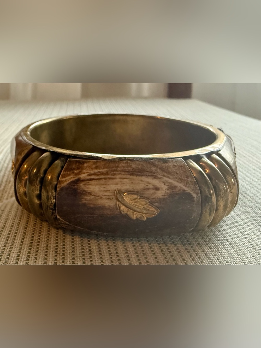 Carved Bone & Brass Leaf Accent Vintage Bangle - Picture 3 of 11